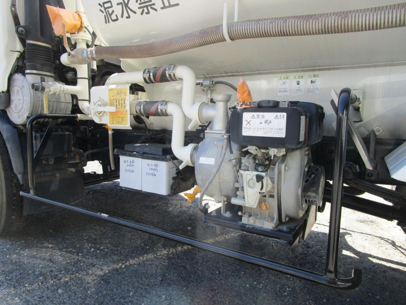散水車・サブエンジン式・前後散水・4000L|中古トラックの販売・買取・査定のアイナビ