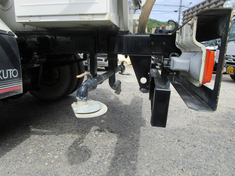 散水車・サブエンジン式・前後散水・4000L|中古トラックの販売・買取・査定のアイナビ