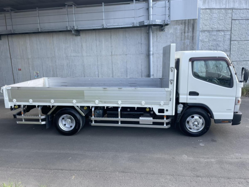 平成27年キャンターワイドロング4600㎏アルミブロック平|中古トラックの販売・買取・査定のアイナビ