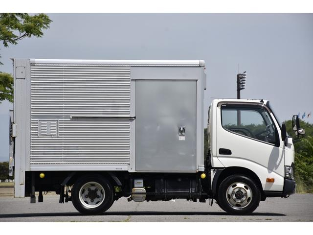 トヨタ バン車|中古トラックの販売・買取・査定のアイナビ