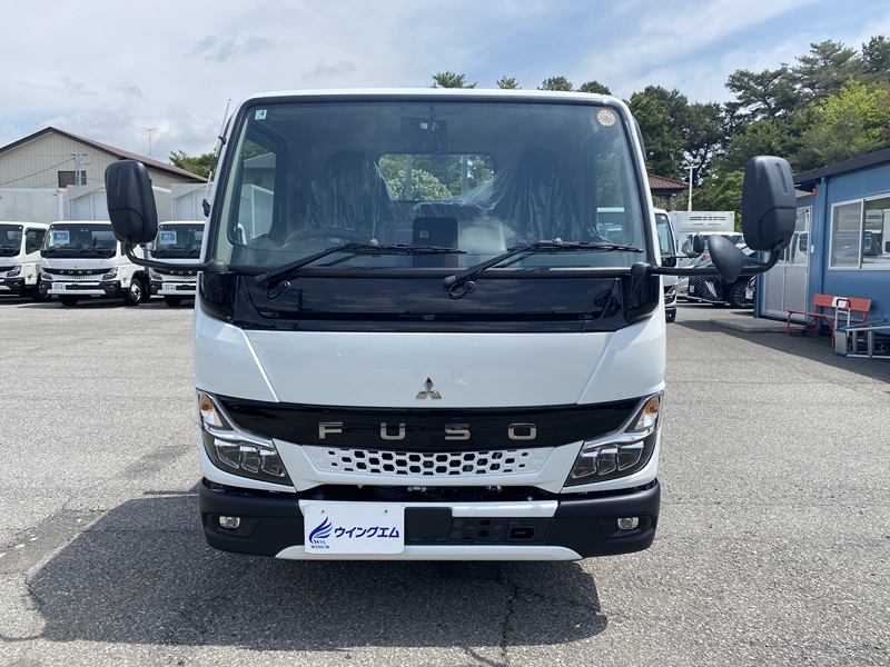 キャンター　標準10尺　全低床　木製　積載2,000kg　DUONIC|中古トラックの販売・買取・査定のアイナビ