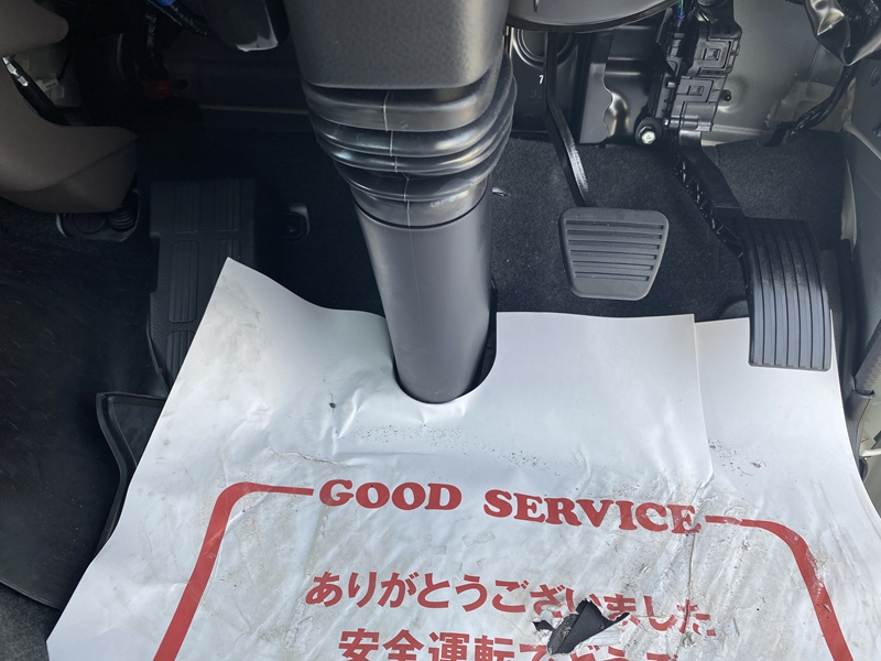 キャンター　標準10尺　全低床　木製　積載2,000kg　DUONIC|中古トラックの販売・買取・査定のアイナビ