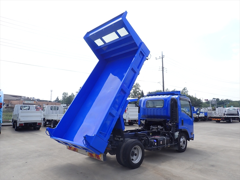 【352583】小型土砂ダンプ　強化三方開|中古トラックの販売・買取・査定のアイナビ