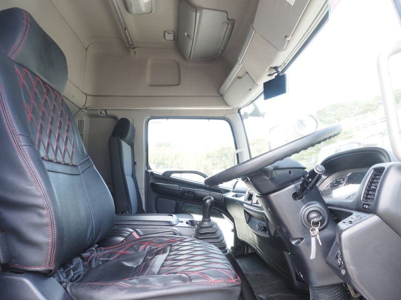 日野 ウイング車 レンジャープロ|中古トラックの販売・買取・査定のアイナビ