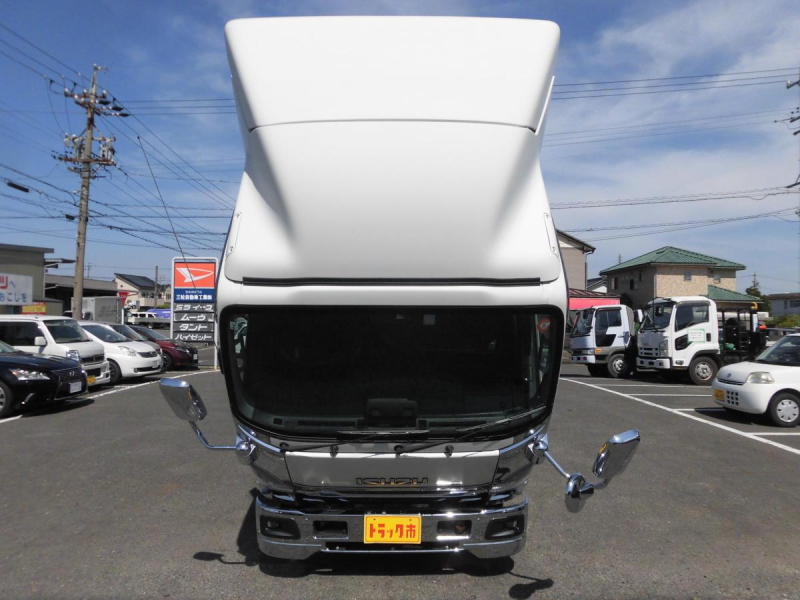 令和3年エルフ1.75T　PG付パネルバン　準中型免許〇|中古トラックの販売・買取・査定のアイナビ