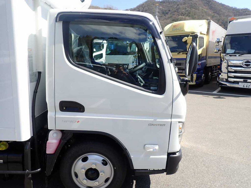 東プレ 積載2t 10尺 低温 床ステンレス AT車 150PS|中古トラックの販売・買取・査定のアイナビ