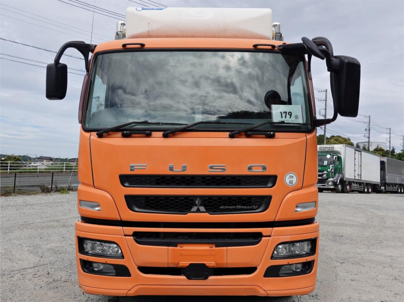 スタンバイ付き低温冷蔵冷凍大型|中古トラックの販売・買取・査定のアイナビ