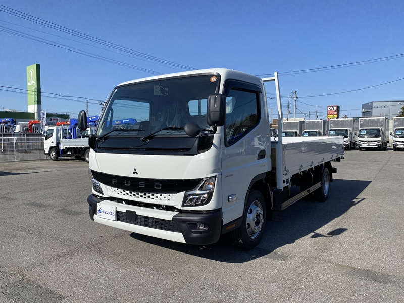 キャンター　ワイドロング　全低床　アルミブロック　積載4,800kg|中古トラックの販売・買取・査定のアイナビ