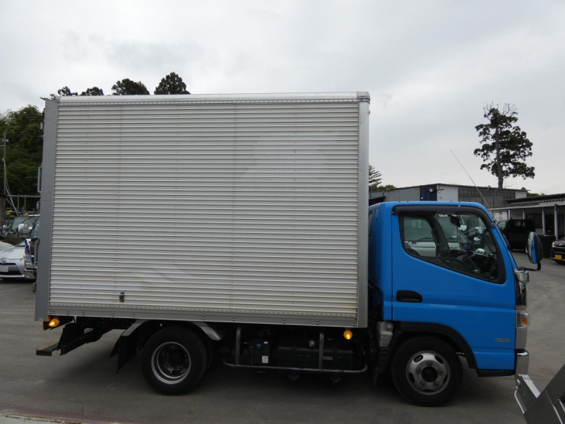 H29　1.95トン　アルミバン　オートマ　260443|中古トラックの販売・買取・査定のアイナビ