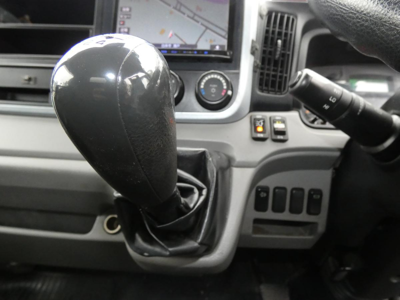 H29　1.95トン　アルミバン　オートマ　260443|中古トラックの販売・買取・査定のアイナビ