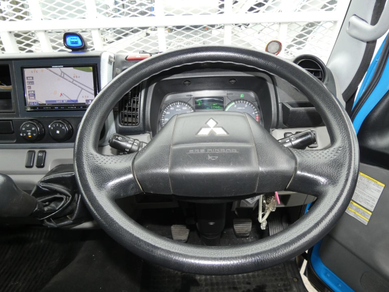 H29　1.95トン　アルミバン　オートマ　260443|中古トラックの販売・買取・査定のアイナビ