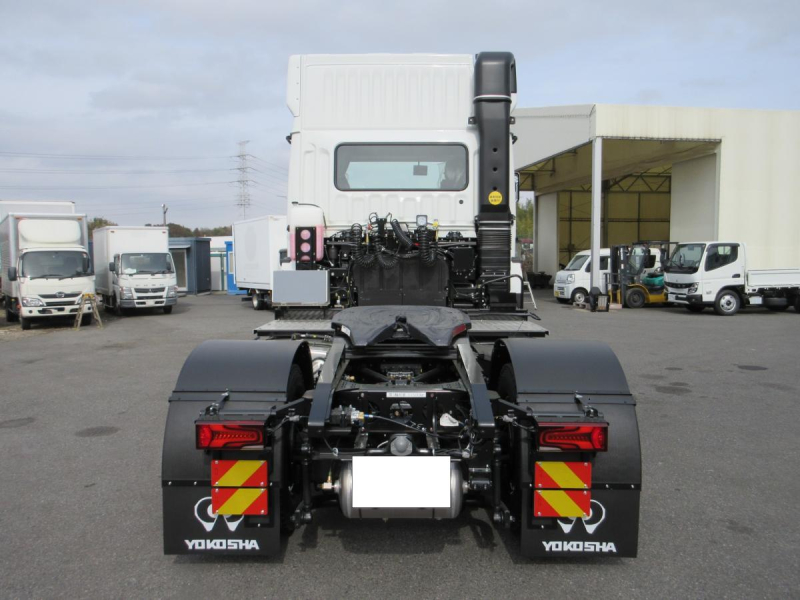 トラクタ　デフロック　スーパーハイルーフ　第五輪11500kg|中古トラックの販売・買取・査定のアイナビ