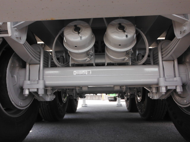 フルハーフDFPFH341Aまな板セミトレーラー3軸スタンション|中古トラックの販売・買取・査定のアイナビ