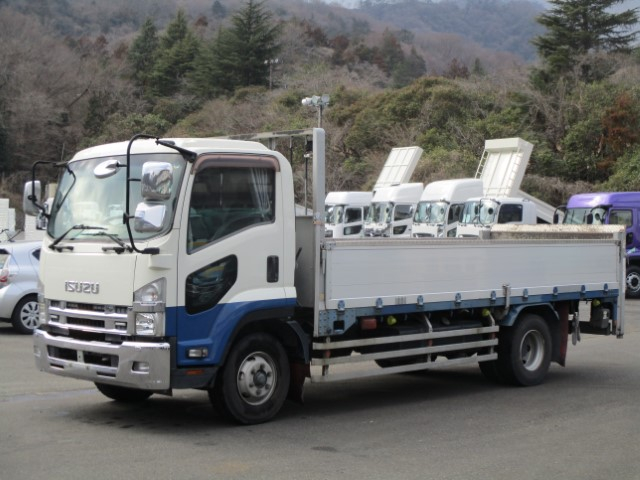 H28　いすゞフォワード　増トンアルミ平ボディPG付　積載6,200|中古トラックの販売・買取・査定のアイナビ