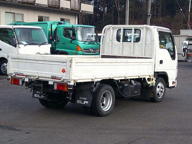 H31　いすゞエルフ　平ボディ　積載2,000|中古トラックの販売・買取・査定のアイナビ