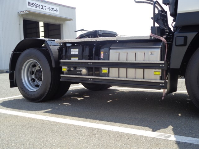 R7三菱トラクタ ダンプトレーラー用ポンプ付第5輪11,500kg|中古トラックの販売・買取・査定のアイナビ