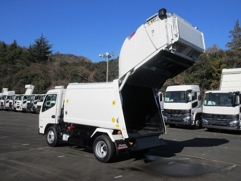 R7三菱キャンター3トンプレス式塵芥車5.3立米 *未使用車|中古トラックの販売・買取・査定のアイナビ