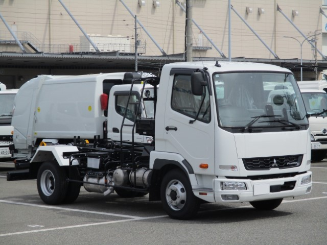 R7三菱ファイター4tフックロール|中古トラックの販売・買取・査定のアイナビ