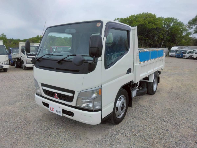 H17年　キャンター 3t 低床 強化ダンプ　No.1055|中古トラックの販売・買取・査定のアイナビ
