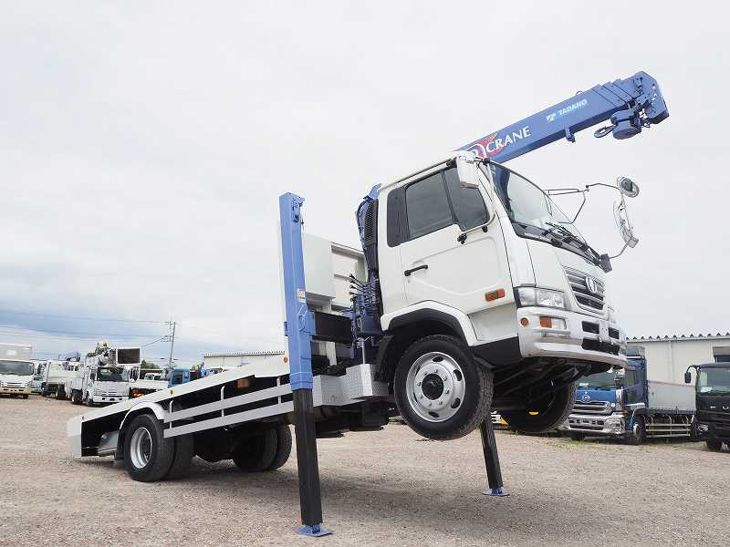 日産コンドルクレーン増トン4段セルフクレーン荷台新品|中古トラックの販売・買取・査定のアイナビ