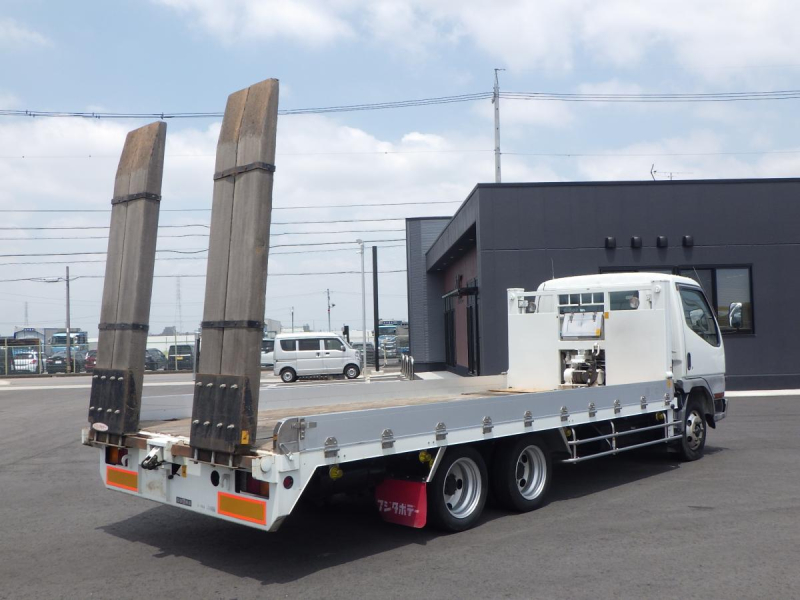 3軸セルフ自動アユミ走行17,600km積載3.5t車検R8.7月迄|中古トラックの販売・買取・査定のアイナビ