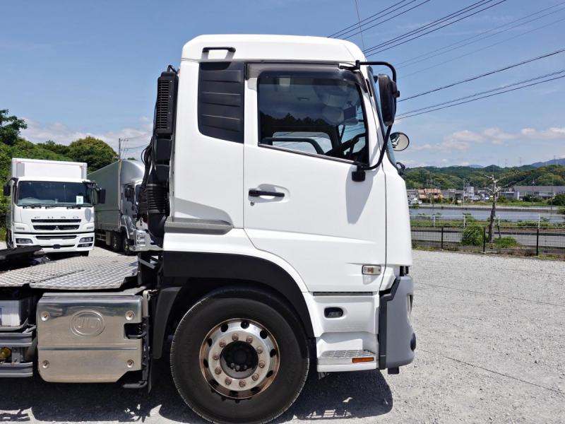 トレーラーヘッドトラクター|中古トラックの販売・買取・査定のアイナビ