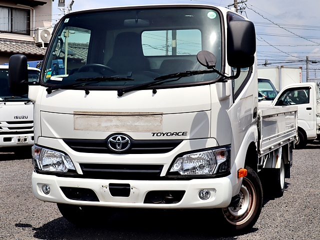 平ボディ 積載1.5t ジャストロー 車両総重量3305KG|中古トラックの販売・買取・査定のアイナビ