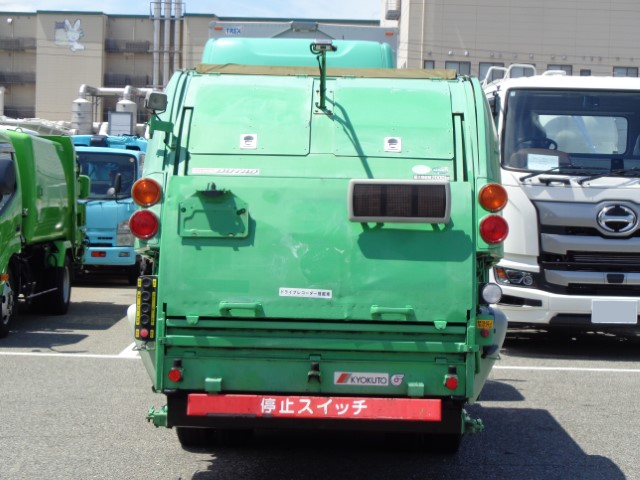H27 日野デュトロ プレス式塵芥車4.3立米|中古トラックの販売・買取・査定のアイナビ