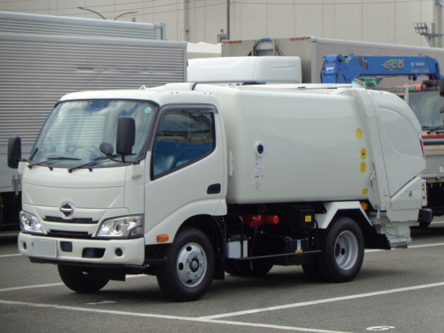R7 日野デュトロ 回転式塵芥車5.1立米 未使用車|中古トラックの販売・買取・査定のアイナビ