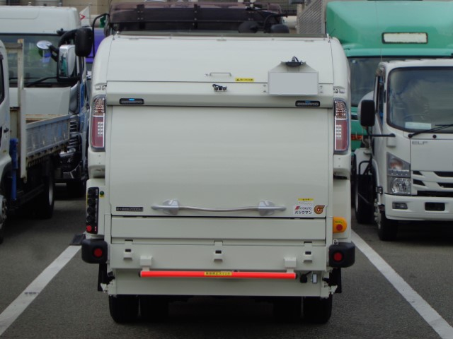 R7 日野デュトロ 回転式塵芥車5.1立米 未使用車|中古トラックの販売・買取・査定のアイナビ
