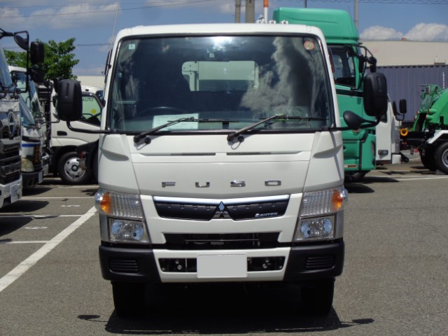 H29 三菱キャンター 新明和製プレス式塵芥車4.3立米|中古トラックの販売・買取・査定のアイナビ