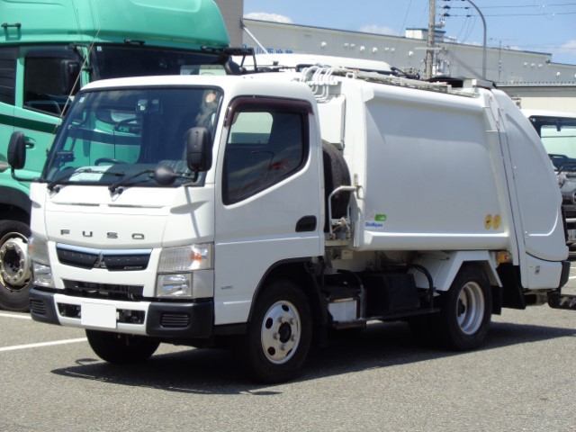 H29 三菱キャンター 新明和製プレス式塵芥車4.3立米|中古トラックの販売・買取・査定のアイナビ