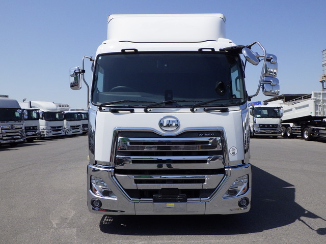 日産UD2PG-CG5CAアルミウィング4軸低床10t超メッキ付|中古トラックの販売・買取・査定のアイナビ