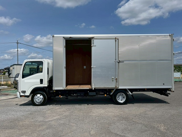 4×4!フルタイム4WD★ワイド×超超ロング★内高241cm★5速MT|中古トラックの販売・買取・査定のアイナビ