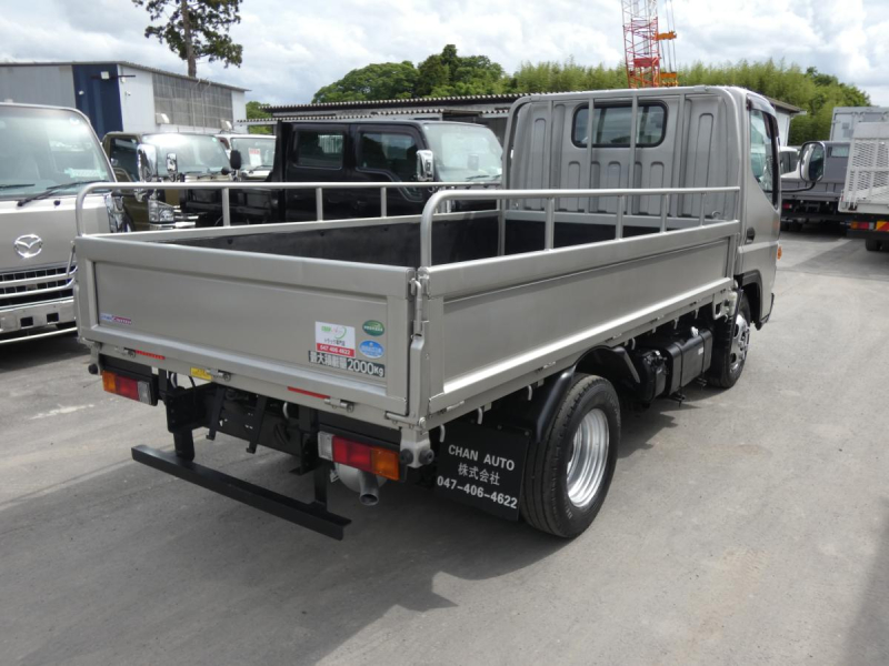 1.5トン 平ボディー MT 三方開260458|中古トラックの販売・買取・査定のアイナビ