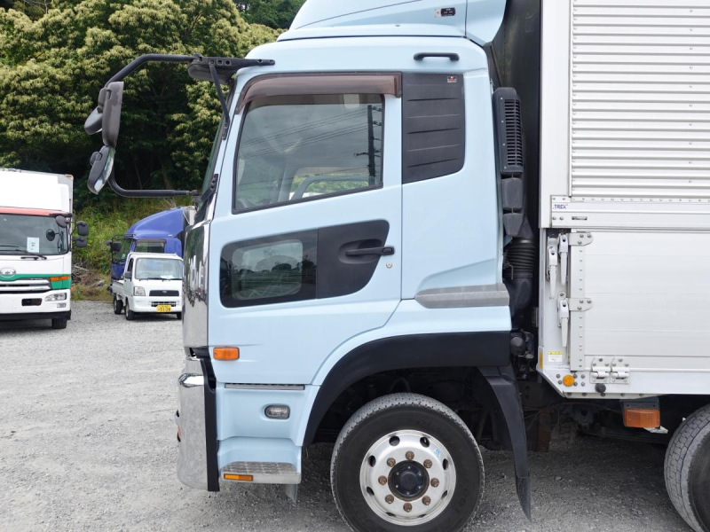 スタンバイ低温冷蔵冷凍大型アルミウイングアルミウィング|中古トラックの販売・買取・査定のアイナビ
