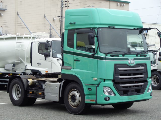 R3 UDクオン トラクタ 第5輪11,500kg|中古トラックの販売・買取・査定のアイナビ