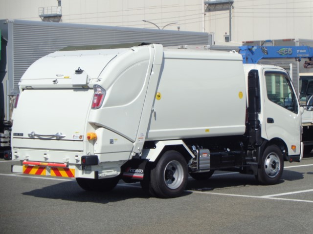 R7 日野デュトロ プレス式塵芥車6.9立米 未使用車|中古トラックの販売・買取・査定のアイナビ