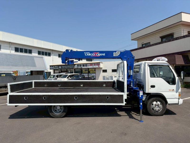 ワイド超ロング5段クレーンフックインラジコン付TADANO|中古トラックの販売・買取・査定のアイナビ