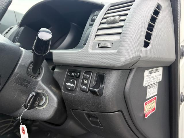 トヨタハイエース特装車その他|中古トラックの販売・買取・査定のアイナビ