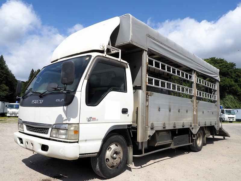 いすゞエルフワイド超ロング家畜運搬車自動ゲート|中古トラックの販売・買取・査定のアイナビ