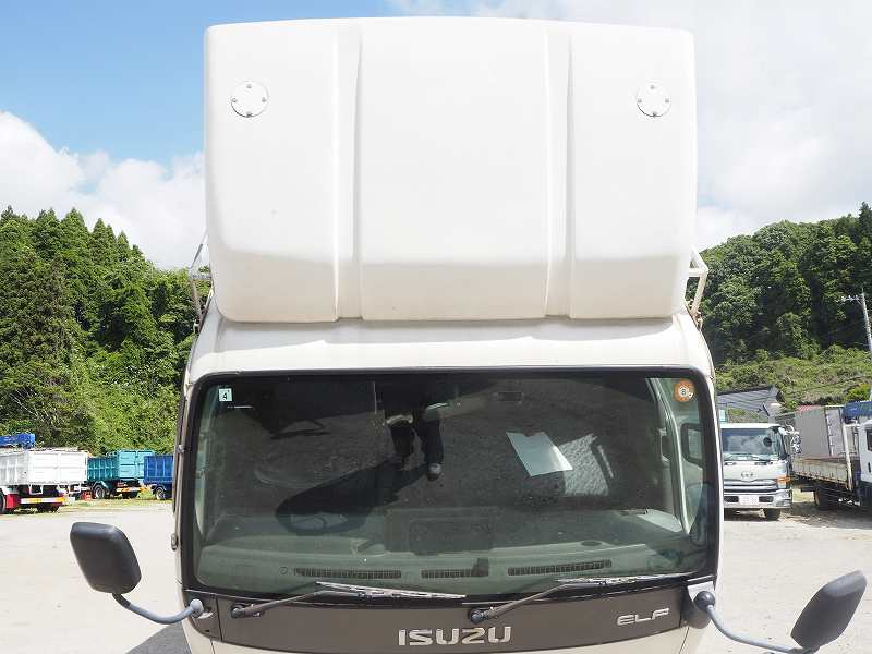 いすゞエルフワイド超ロング家畜運搬車自動ゲート|中古トラックの販売・買取・査定のアイナビ