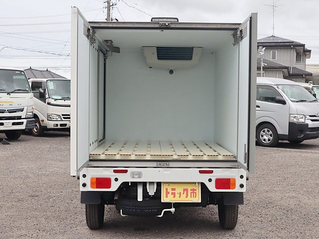 冷蔵冷凍　積載350kg|中古トラックの販売・買取・査定のアイナビ