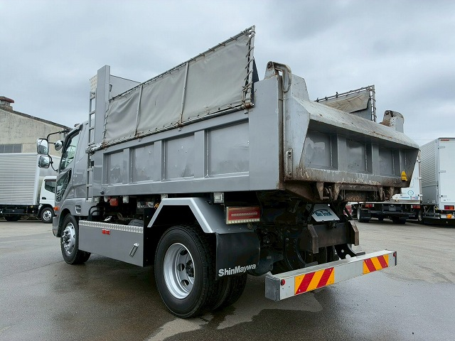 保証対象車両増トン7.6トン積載極東開発工業240馬力6速MT|中古トラックの販売・買取・査定のアイナビ