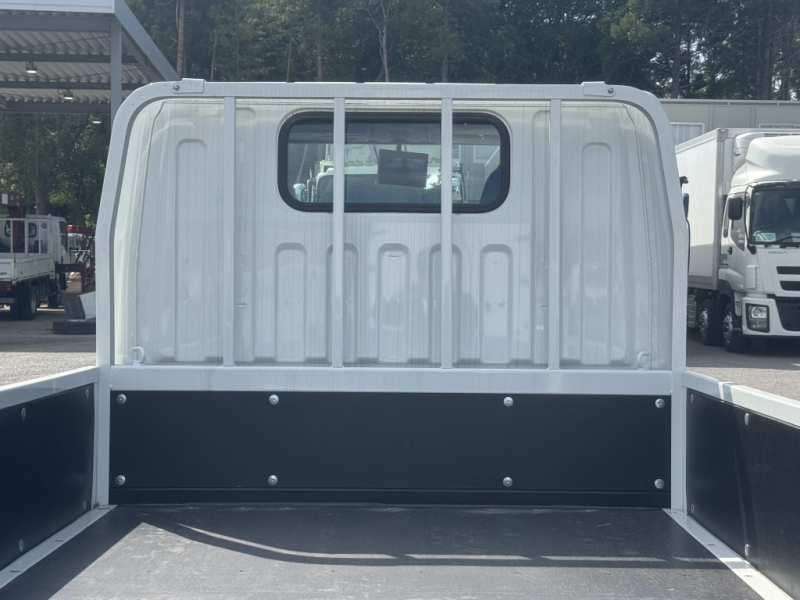 木平10尺全低床パワーゲート付き未使用車車検付|中古トラックの販売・買取・査定のアイナビ