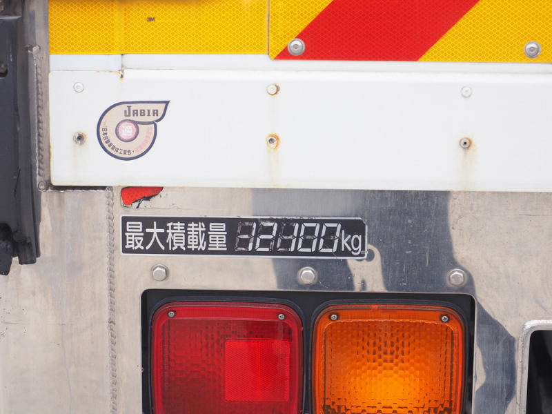 日野 冷凍バン プロフィア|中古トラックの販売・買取・査定のアイナビ