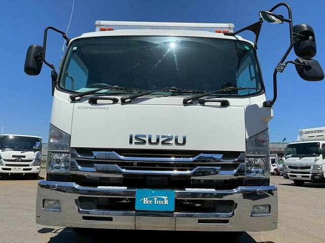 ワンオーナー240馬力6速マニュアルMT4t8tドライバン箱車|中古トラックの販売・買取・査定のアイナビ