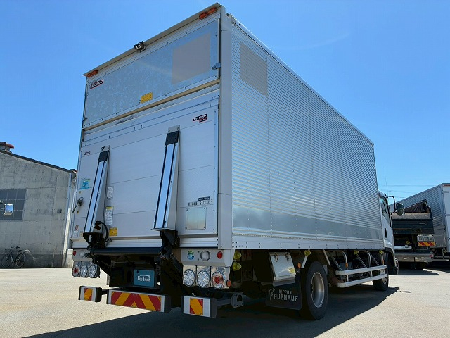 ワンオーナー240馬力6速マニュアルMT4t8tドライバン箱車|中古トラックの販売・買取・査定のアイナビ