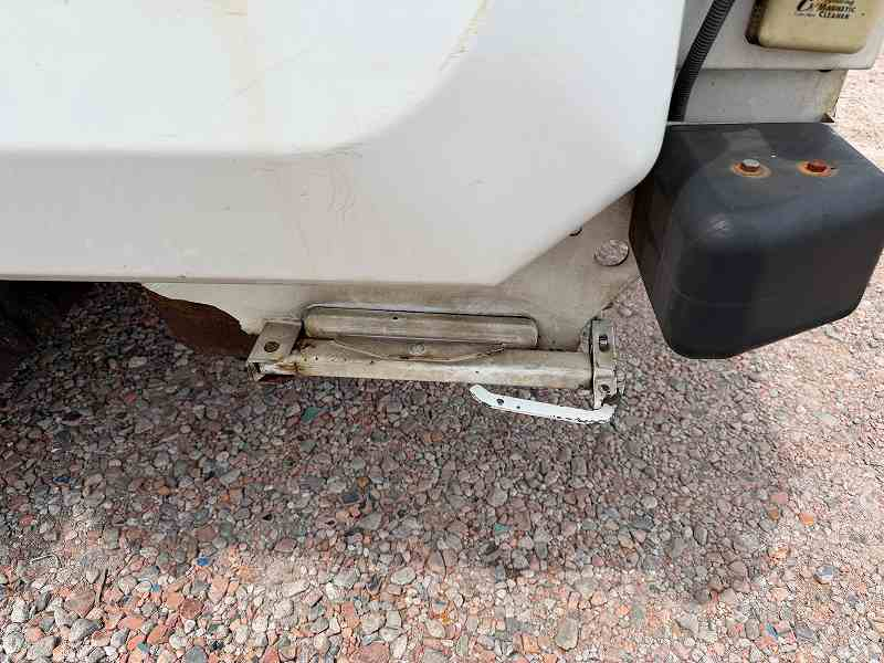 三菱ふそうキャンター計量器付プレス式パッカー車モリタ製|中古トラックの販売・買取・査定のアイナビ