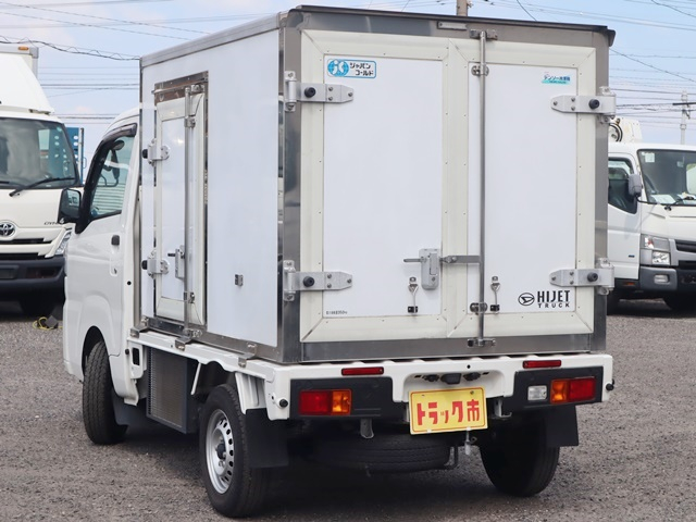 低温冷蔵冷凍　デンソー　積載350KG　左サイド扉|中古トラックの販売・買取・査定のアイナビ